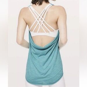 Lululemon Slay The Studio Yoga 2-in-1 Tank Turquoise Blue Built In Bra 4 Padded